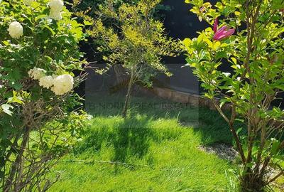 Cartierul Scriitorilor, vila duplex cocheta cu terasa si curte - 1