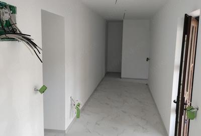 Casă cu Teren 1500 Mp în Turnu - 4