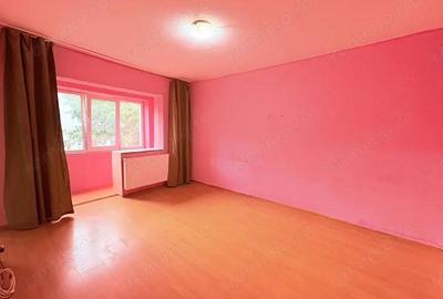 Garsoniera Zona Traian| Etaj 3/5 | Bloc Anvelopat