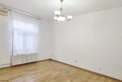 Birou, de 150 mp, în Unirii - 3