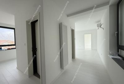 Apartament cu 2 camere semidecomandat, mobilat în Dumbrăvița - 2