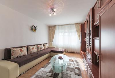 Rezervat De vânzare apartament spațios cu 2 camere decomandat etaj 3 - 6