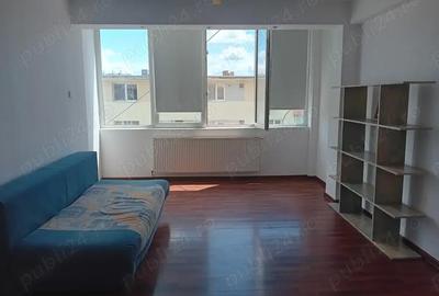 Garsonieră decomandată în Central - 10