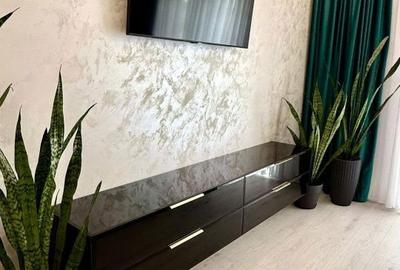 Casă cu 7 camere cu Teren 560 Mp în Malu Mare - 17