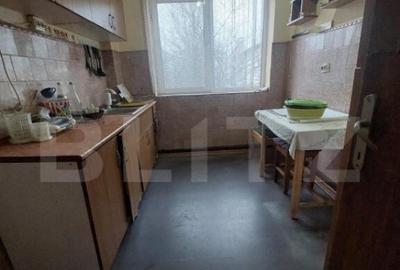 Apartament 3 camere,55 mp,Moreni - 1