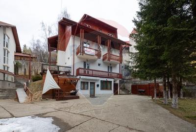 Apartament cu 3 camere decomandat în Poiana Brașov - 13