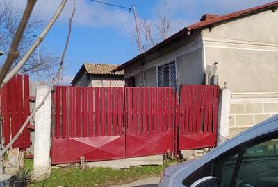 Casă cu Teren 100 Mp în Central - 2