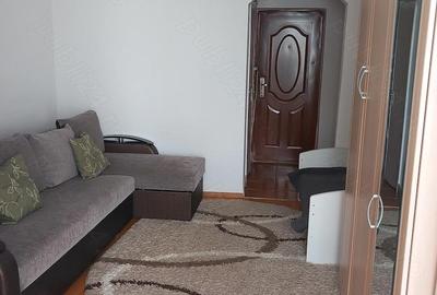 Garsonieră decomandată în Central - 2