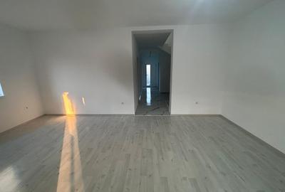 Duplex cu 3 camere cu Teren 3500 Mp în Covaci - 5