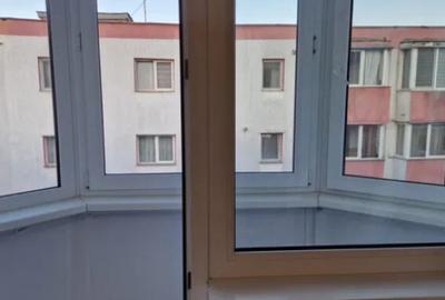 Garsoniera decomandat - zona Noua - 4