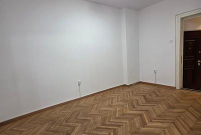Apartament cu 4 camere de inchiriat in zona Unirii - Coposu - 25