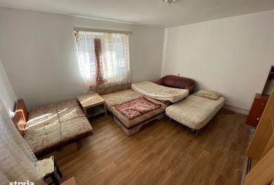 Casă cu 3 camere cu Canalizare în Bartolomeu - 4