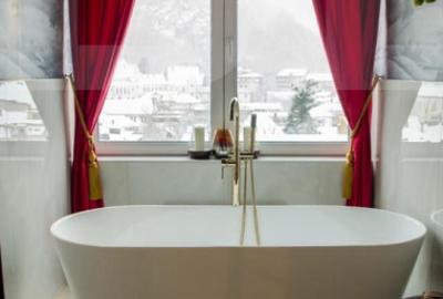 Apartament cu 3 camere decomandat în Central - 1