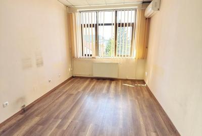 Clădire de închiriat 600 mp - Birouri / Activitate Comerciala / Clinică Medicală - 20