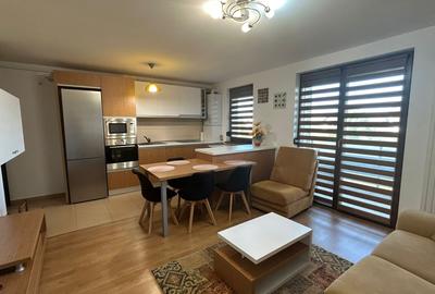 Apartament cu 2 camere decomandat, mobilat în Tractorul - 1