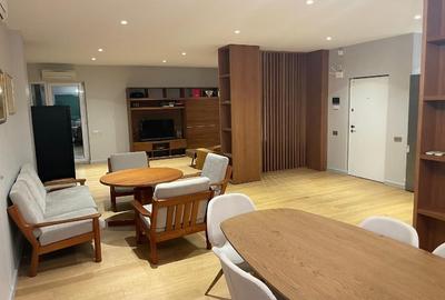 Proprietar vand penthouse Mamaia Sat cu vedere la mare