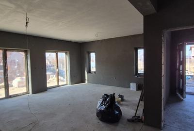 Casă individuală cu 4 camere cu Teren 600 Mp în Sângeorgiu de Mureș - 1