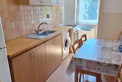 Apartament cu 2 camere decomandat în Central - 1