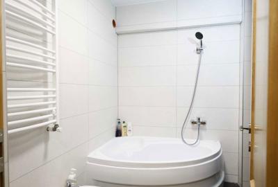 Apartament cu 2 camere decomandat în Central - 1