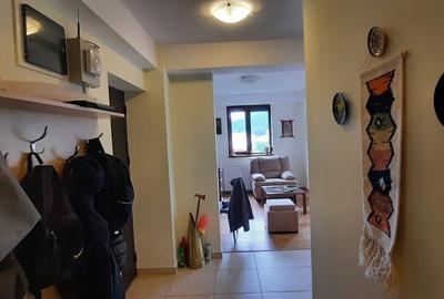 De vanzare in Sinaia apartament 3 camere in vila zona Platoul Izvor - 7