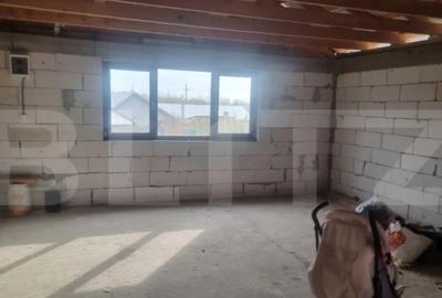 Casă cu 3 camere cu Teren 900 Mp în Drăgănești - 9