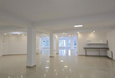 Spațiu comercial, de 300 mp, în Exterior Vest - 1