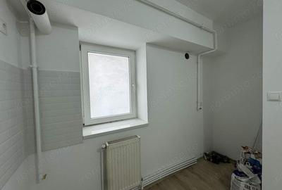 2 cam, 52 mp, ultracentral - UNION, etaj 7, cu lift, renovat - 3