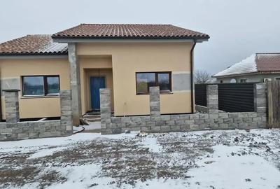 Casă cu 4 camere cu Canalizare în Cernica - 5