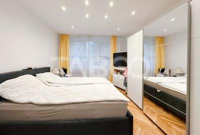 Apartament cu 3 camere 105 mp decomandat in cartierul Plopilor Vechi - 1