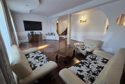 Vila  226 mp utili, curte 277 mp, zona Micro 3 - 1