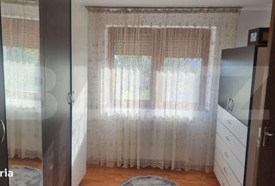 Casă cu 4 camere în Piatra - 3