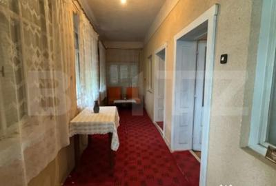 Casă cu 2 camere cu Teren 1207 Mp în Central - 5