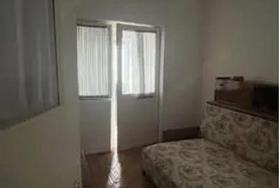 Apartament 4 camere- Panciu - 2