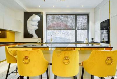 Penthouse Iconic pe Drumul Poienii Vedere Panoramica Unica - 1