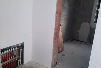 FARA COMISION casa 5 camere 3 bai 2 placi P+1+pod incalzire pardos canal apa - 36