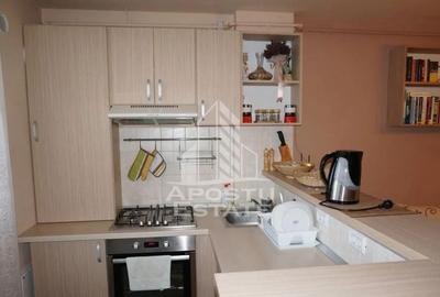 Apartament cu 2 camere, zona Girocului, Centrala Proprie - 2