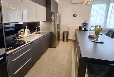 Apartament cu 4 camere decomandat în Iancu Nicolae - 13