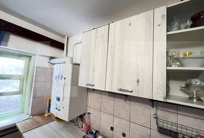 Apartament de 3 camere, etaj 3, zona Primaverii - 3