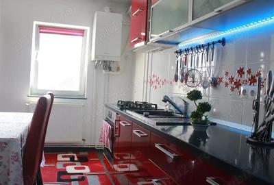 Inchiriez apartament 2 camere zona Noua Brasov Inchiriez apartament 2 camere zona Noua Brasov - 1