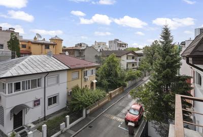 3 Splendid in Primaverii etaj 2 din 3, in bloc butic,  parcare - 12