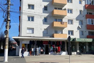 Apartament cu 2 camere decomandat în Central - 2