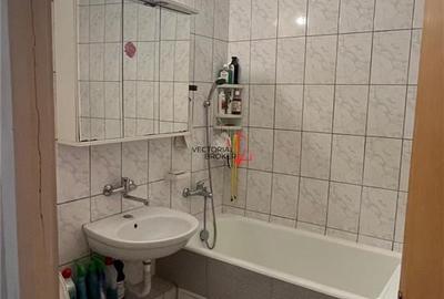 Apartament cu 2 camere semidecomandat în Costin Georgian - 8