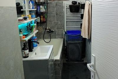 Apartament cu 3 camere semidecomandat în Central - 10