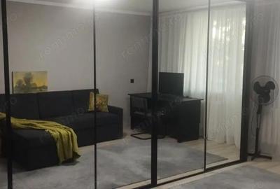 Apartament cu 2 camere decomandat în Bucovina