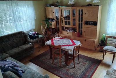 Casa cu Teren 1 671 Mp Santana de Mures, Zona Terenului de Fotbal - 1