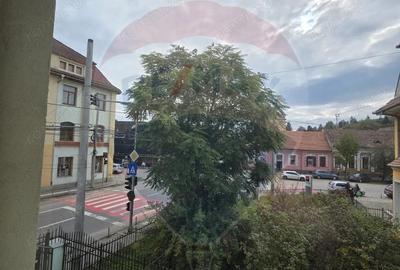 Spațiu comercial, de 48 mp, în Central - 2