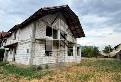 Casă individuală cu 5 camere în Șag