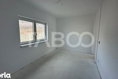 Apartament cu 3 camere decomandat în Cristian - 7