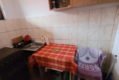 Garsonieră decomandată în Central - 6