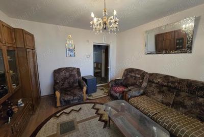Apartament cu 2 camere decomandat, mobilat în Zahana - 7